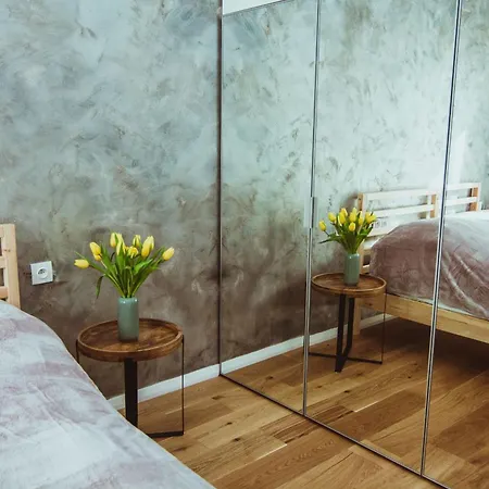 Like At Home Apartments Marywilska Warszawa Zewnętrze zdjęcie